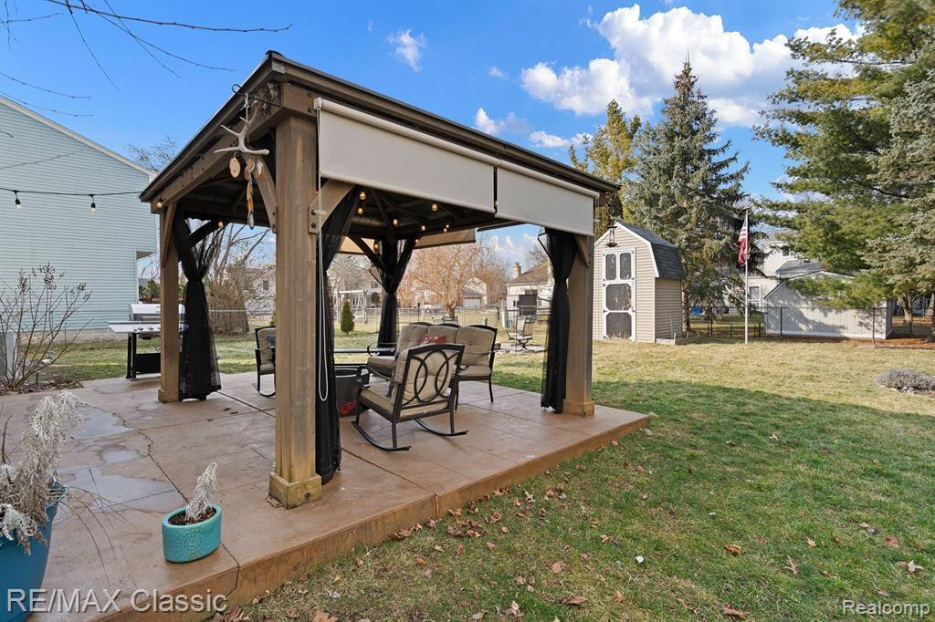 39882 CHEVIOT Road, Canton, MI 48188 — Photo 12