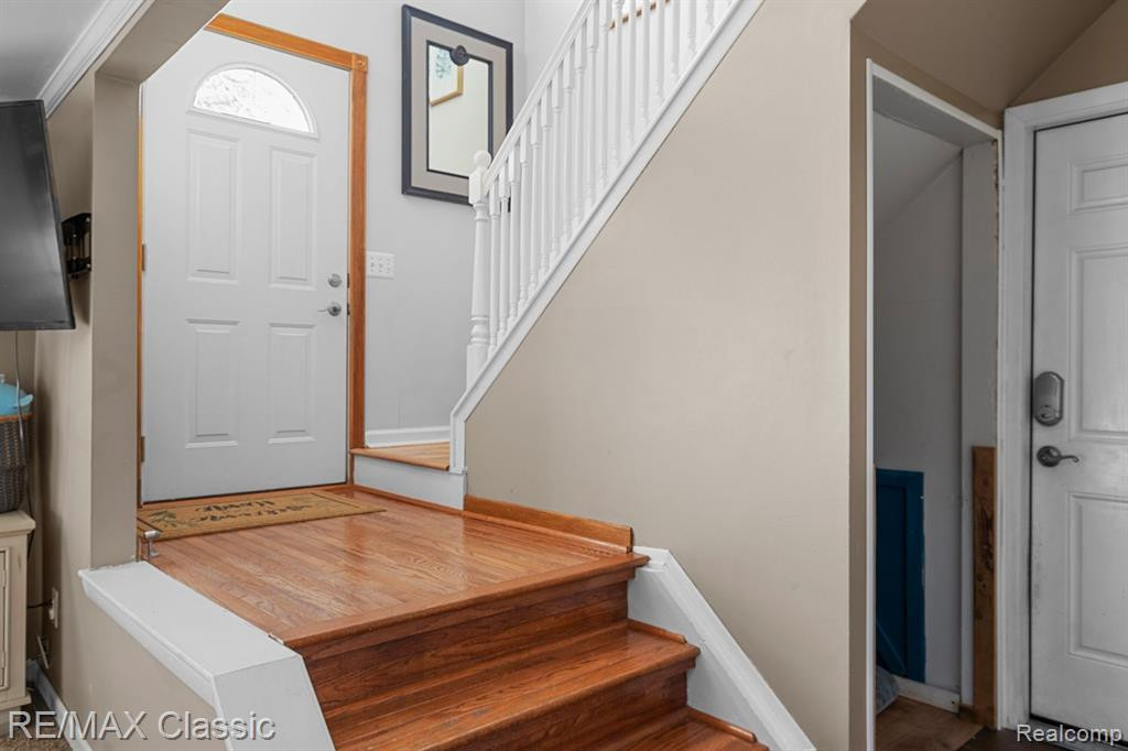 39882 CHEVIOT Road, Canton, MI 48188 — Photo 18