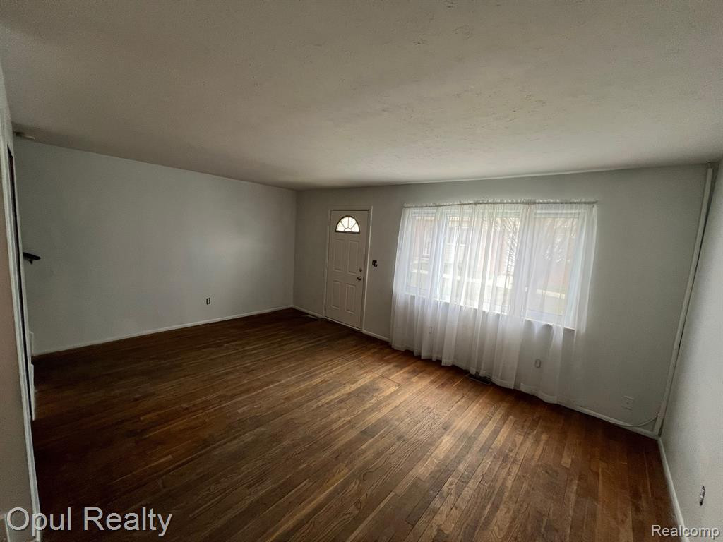 29200 MANCHESTER Street, Westland, MI — Photo 3