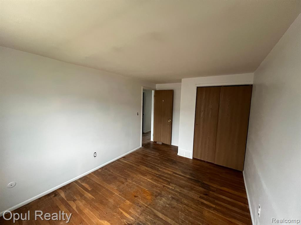 29200 MANCHESTER Street, Westland, MI — Photo 10
