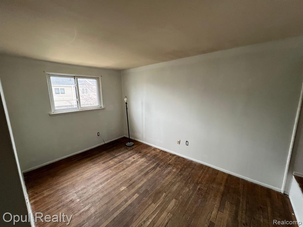 29200 MANCHESTER Street, Westland, MI — Photo 13