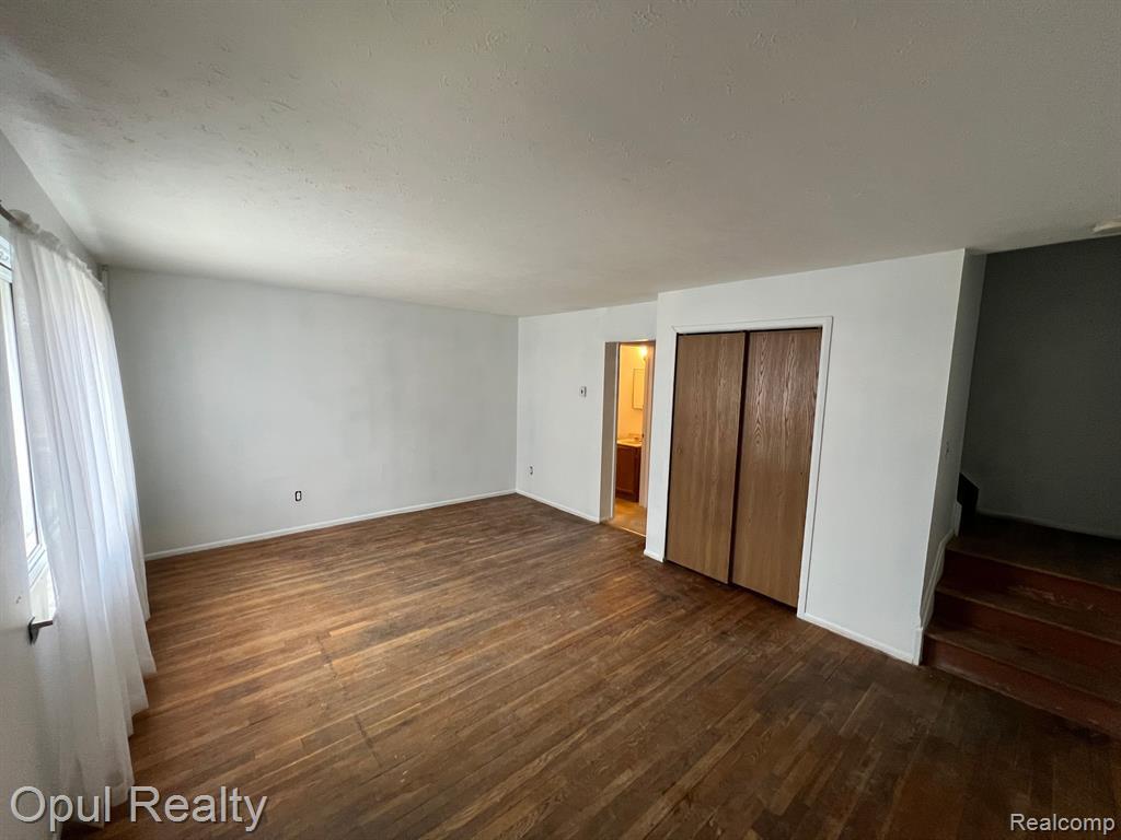 29200 MANCHESTER Street, Westland, MI — Photo 17