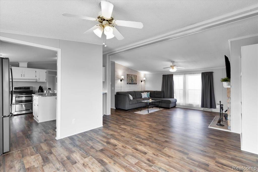 9971 EXETER Road, Carleton, MI 48117 — Photo 27