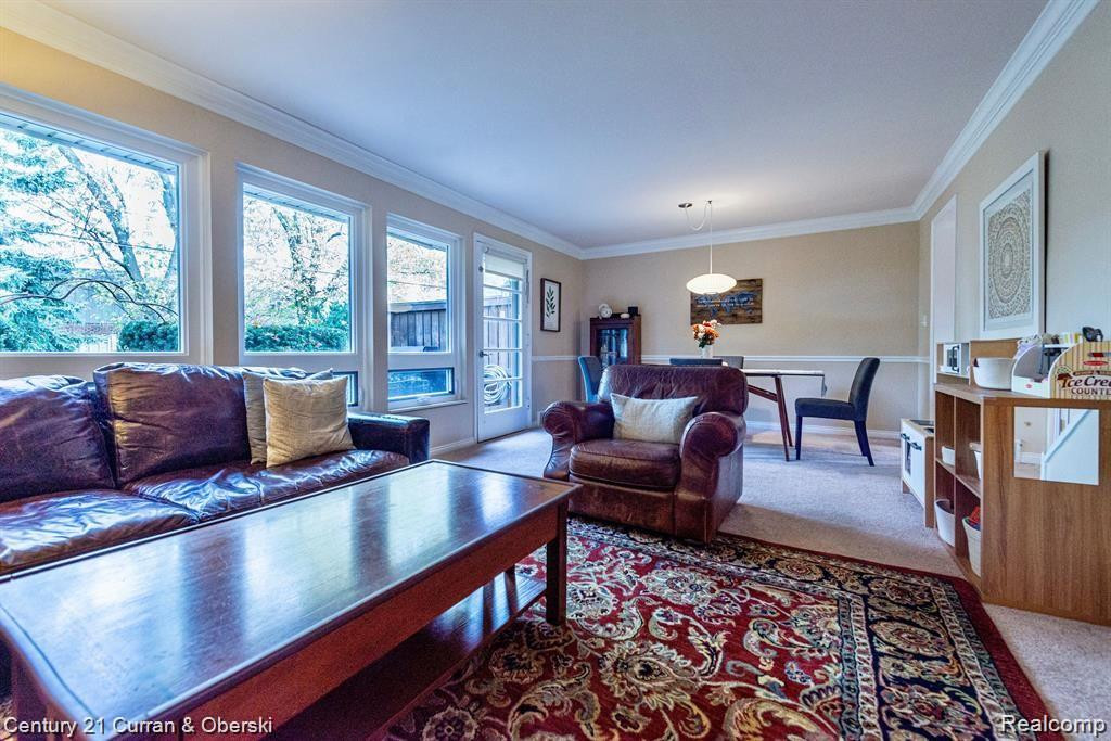 1062 STRATFORD Lane, Bloomfield Hills, MI 48304 — Photo 13