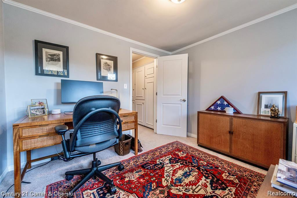 1062 STRATFORD Lane, Bloomfield Hills, MI 48304 — Photo 17