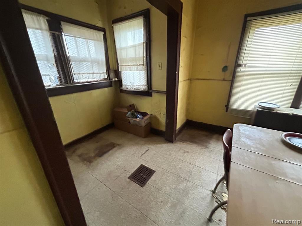 9138 GRACE Street, Detroit, MI 48213 — Photo 53