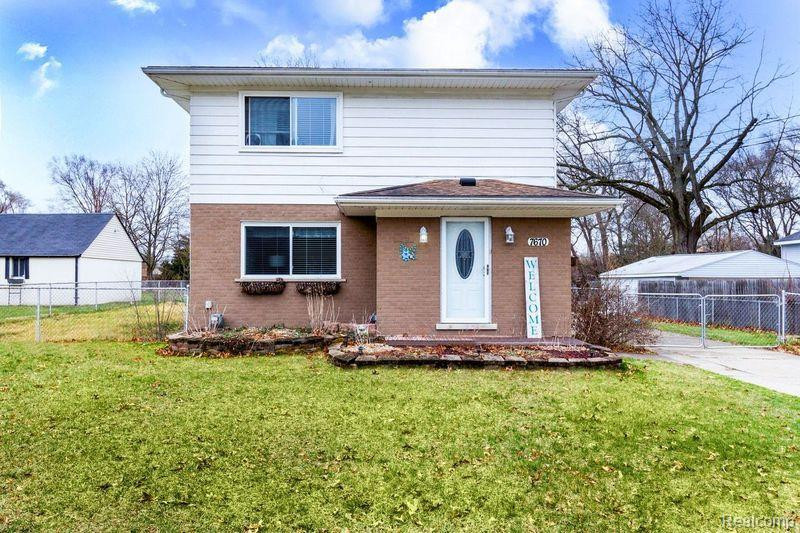7670 SMILEY Avenue, Shelby Twp, MI 48316 — front exterior