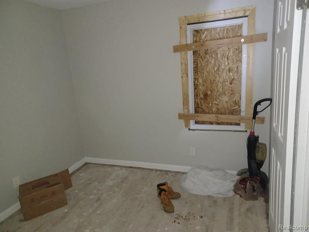 4386 SOMERSET Avenue, Detroit, MI 48224 — Photo 21