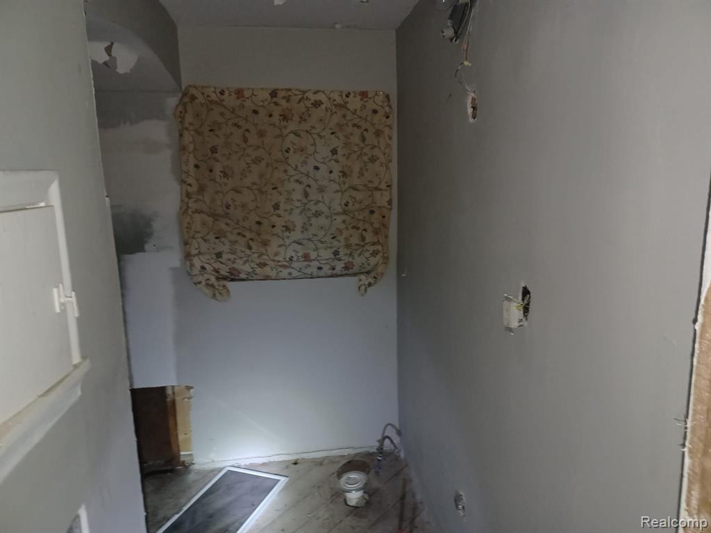 4386 SOMERSET Avenue, Detroit, MI 48224 — Photo 23