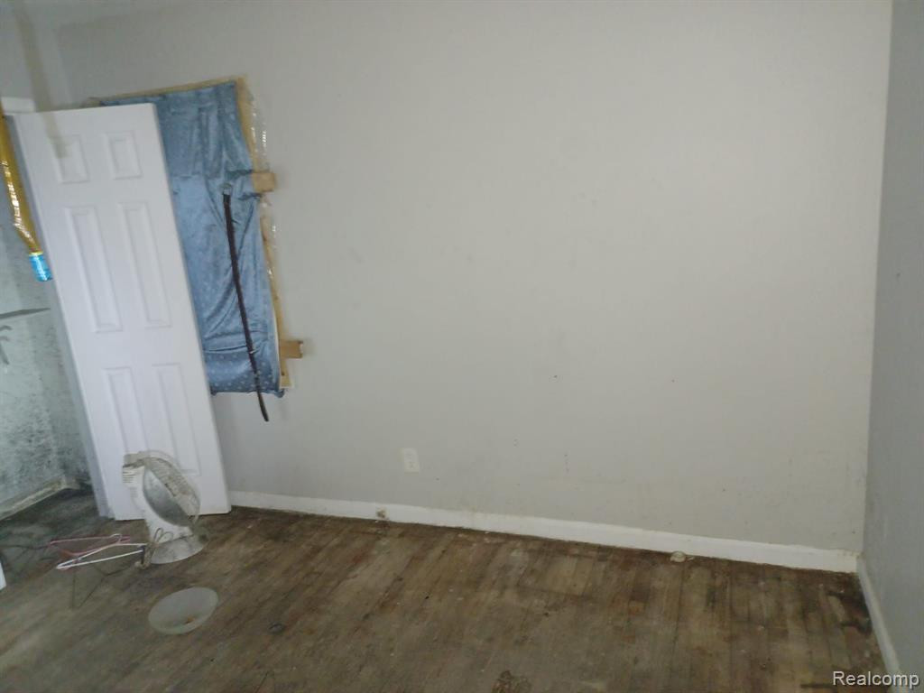 4386 SOMERSET Avenue, Detroit, MI 48224 — Photo 13