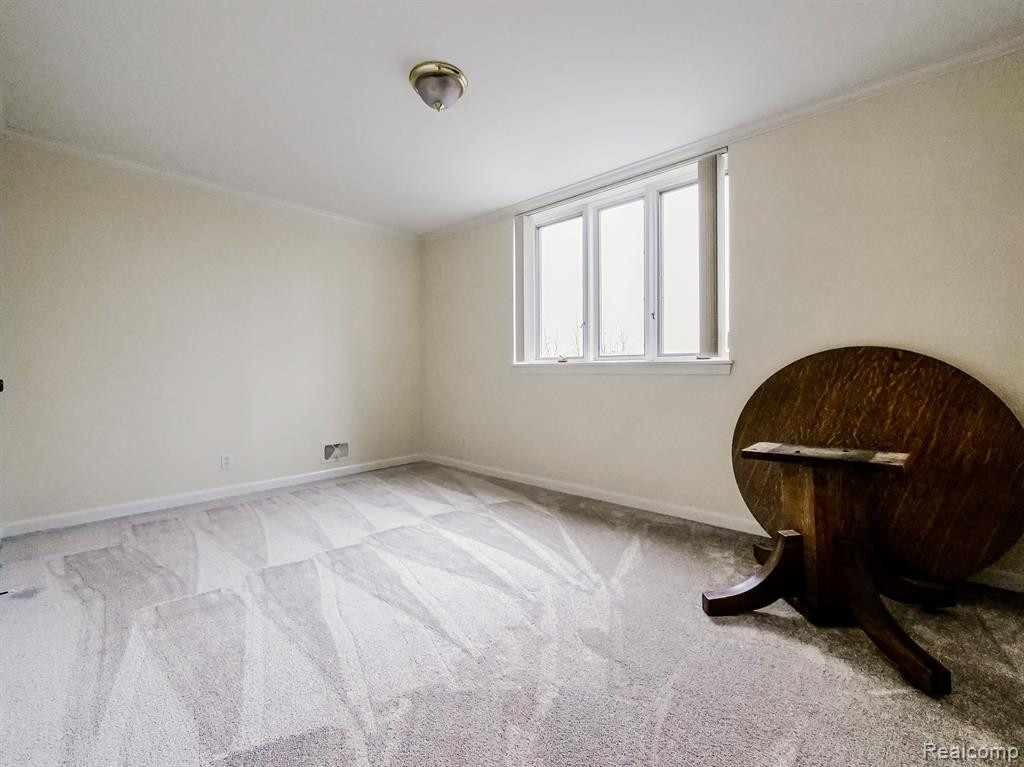 43100 12 OAKS CRESCENT Drive, 4022, Novi, MI 48377 — Photo 17