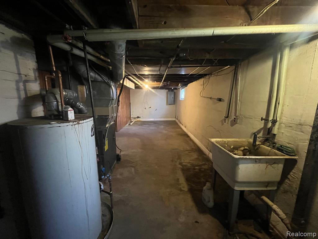 925 Barrie Avenue, Flint, MI 48507 — Photo 18