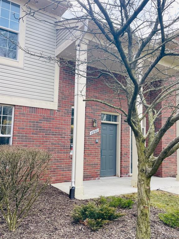1892 FLAGSTONE Circle, 71, Rochester, MI 48307 — Photo 6