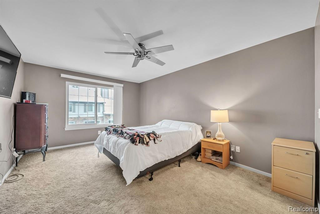 452 NICOLET Street, Unit #6, Walled Lake, MI 48390 — Photo 17