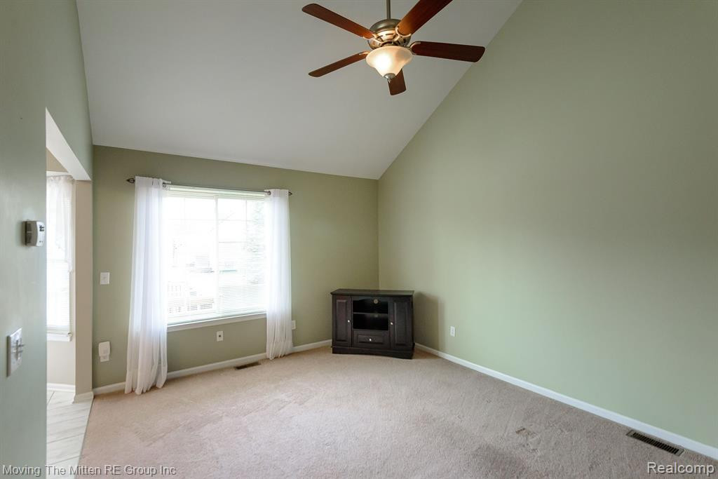 8858 HARDWOOD Drive, Van Buren, MI 48111 — Photo 4
