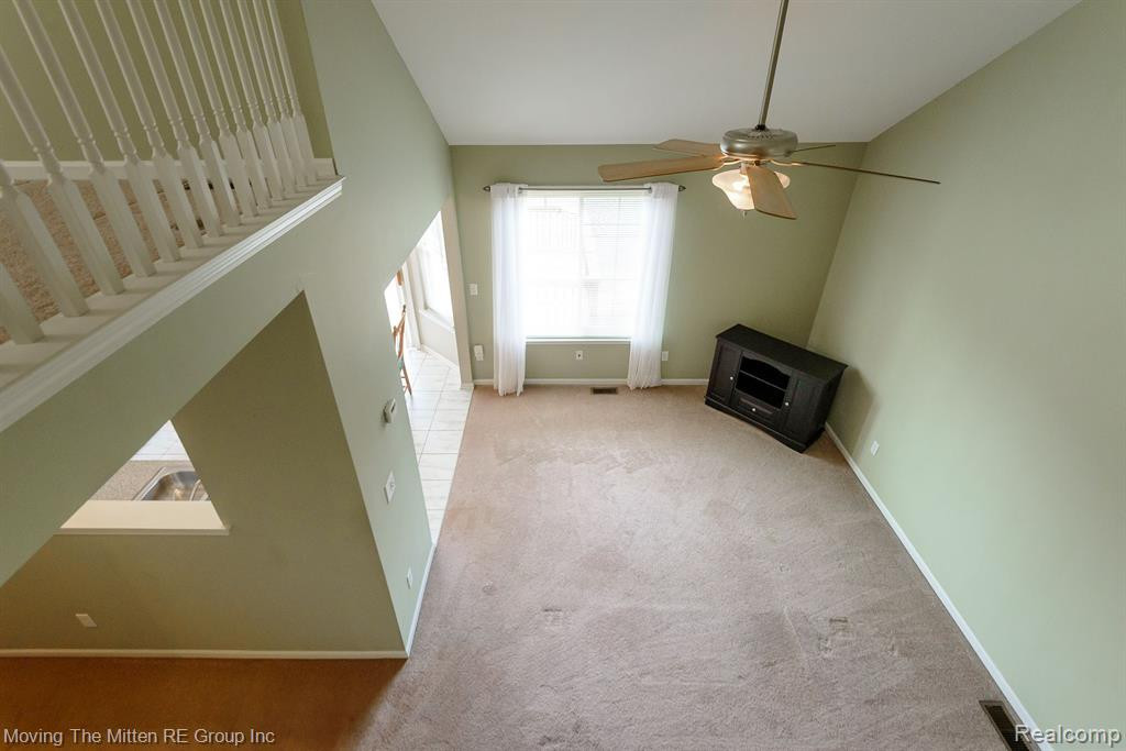 8858 HARDWOOD Drive, Van Buren, MI 48111 — Photo 14