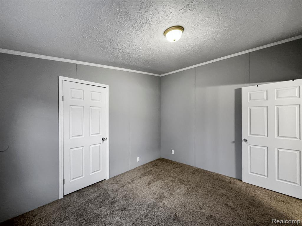 9212 GREENTREE Drive, Newport, MI 48166 — Photo 24