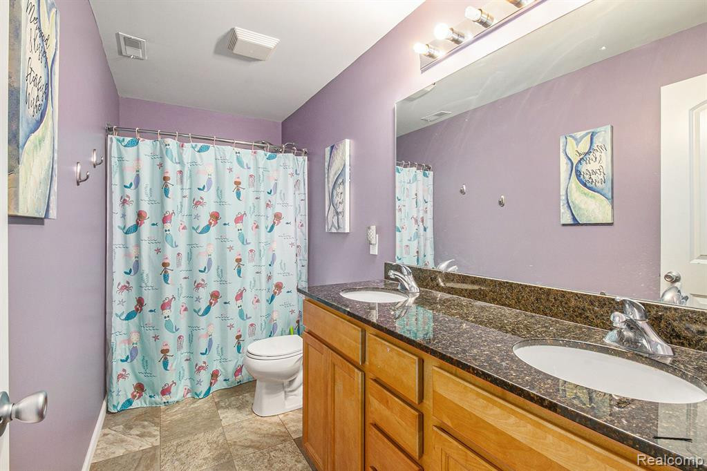 3739 AMBER OAKS Drive, Howell, MI 48855 — Photo 12