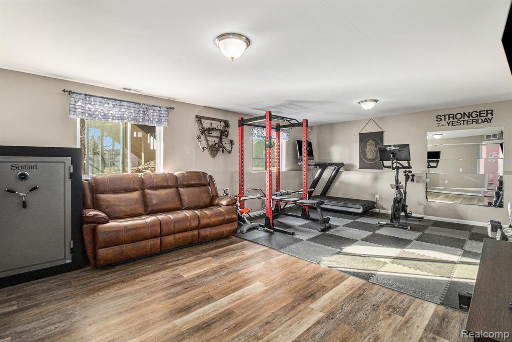 3739 AMBER OAKS Drive, Howell, MI 48855 — Photo 15