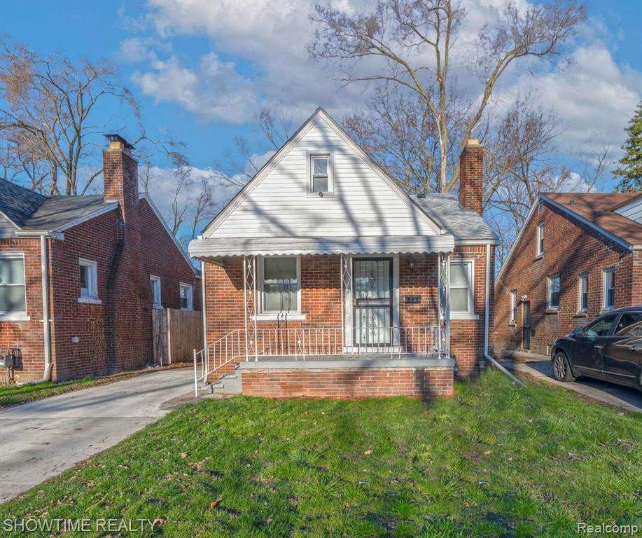 9569 MANSFIELD Street, Detroit, MI 48227 — front exterior