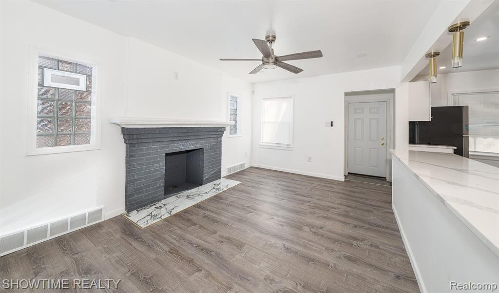 9569 MANSFIELD Street, Detroit, MI 48227 — Photo 5