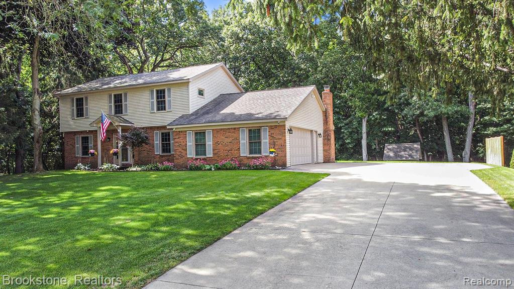 9509 KLAIS Road, Clarkston, MI 48348 — front exterior
