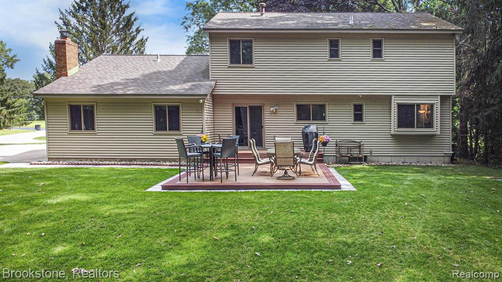 9509 KLAIS Road, Clarkston, MI 48348 — Photo 7