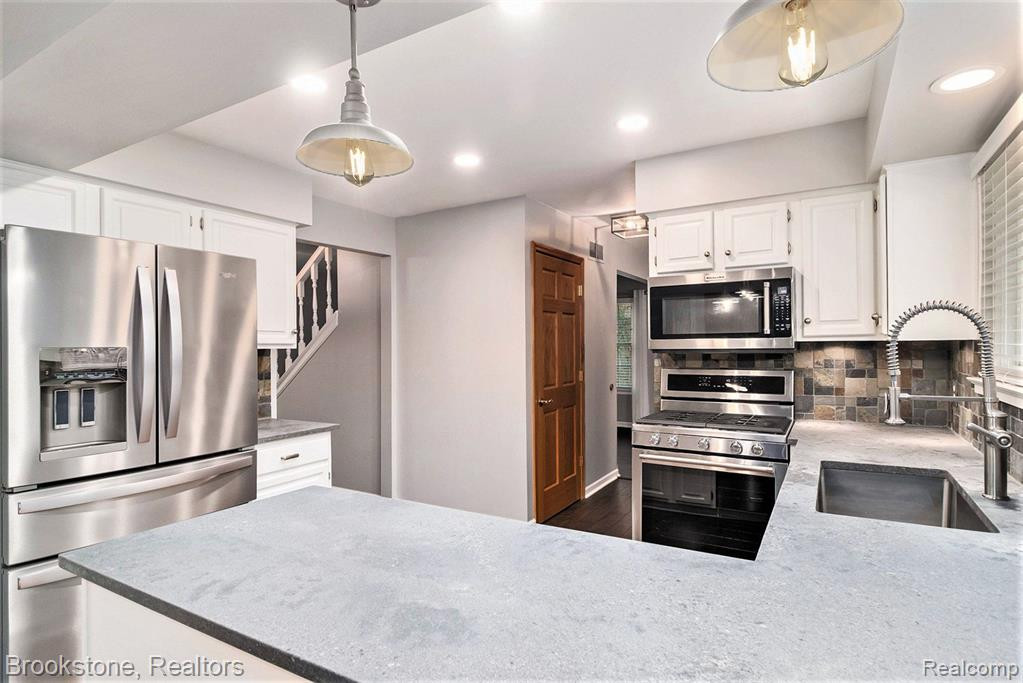 9509 KLAIS Road, Clarkston, MI 48348 — Photo 12