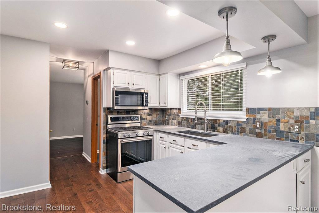 9509 KLAIS Road, Clarkston, MI 48348 — Photo 13