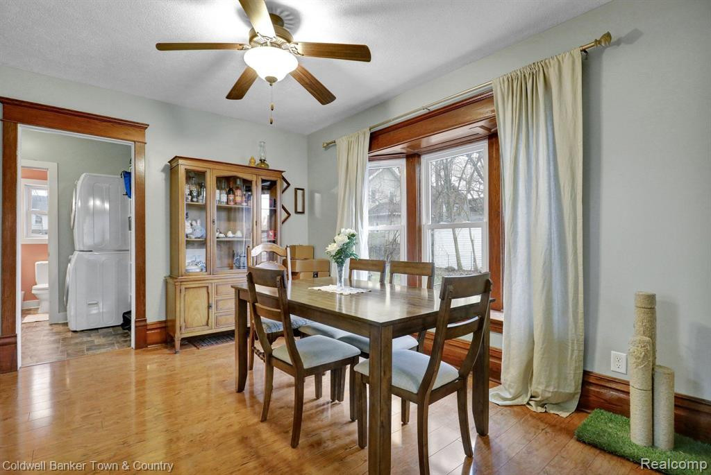 520 CHRISTIANCY Street, Lansing, MI 48910 — Photo 9