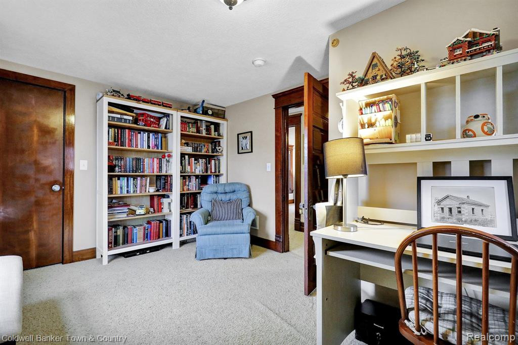 520 CHRISTIANCY Street, Lansing, MI 48910 — Photo 17