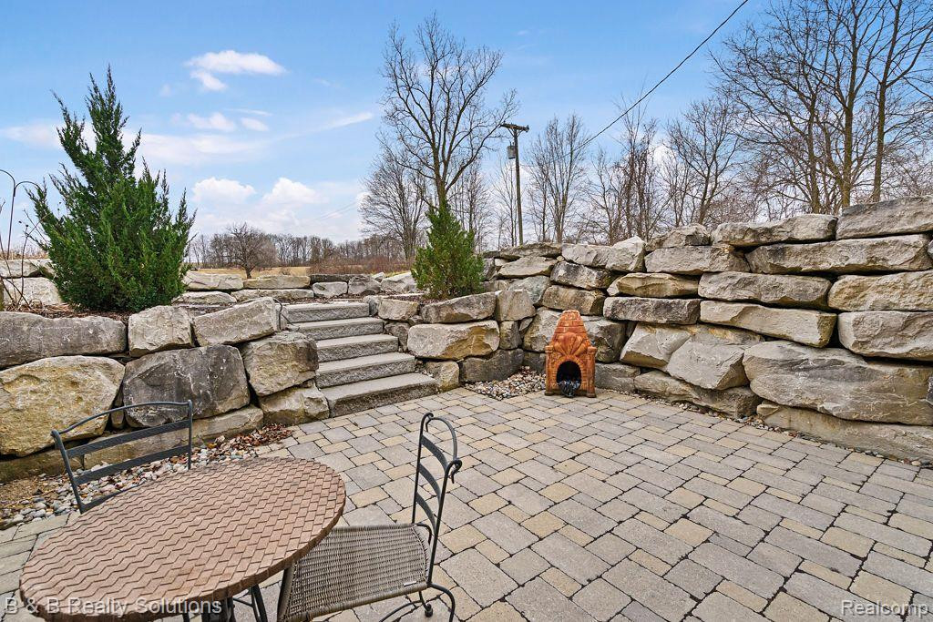 4370 HOLLENBECK Road, Columbiaville, MI 48421 — Photo 5