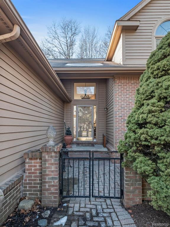 6575 Heron Pointe, West Bloomfield, MI 48323 — Photo 3