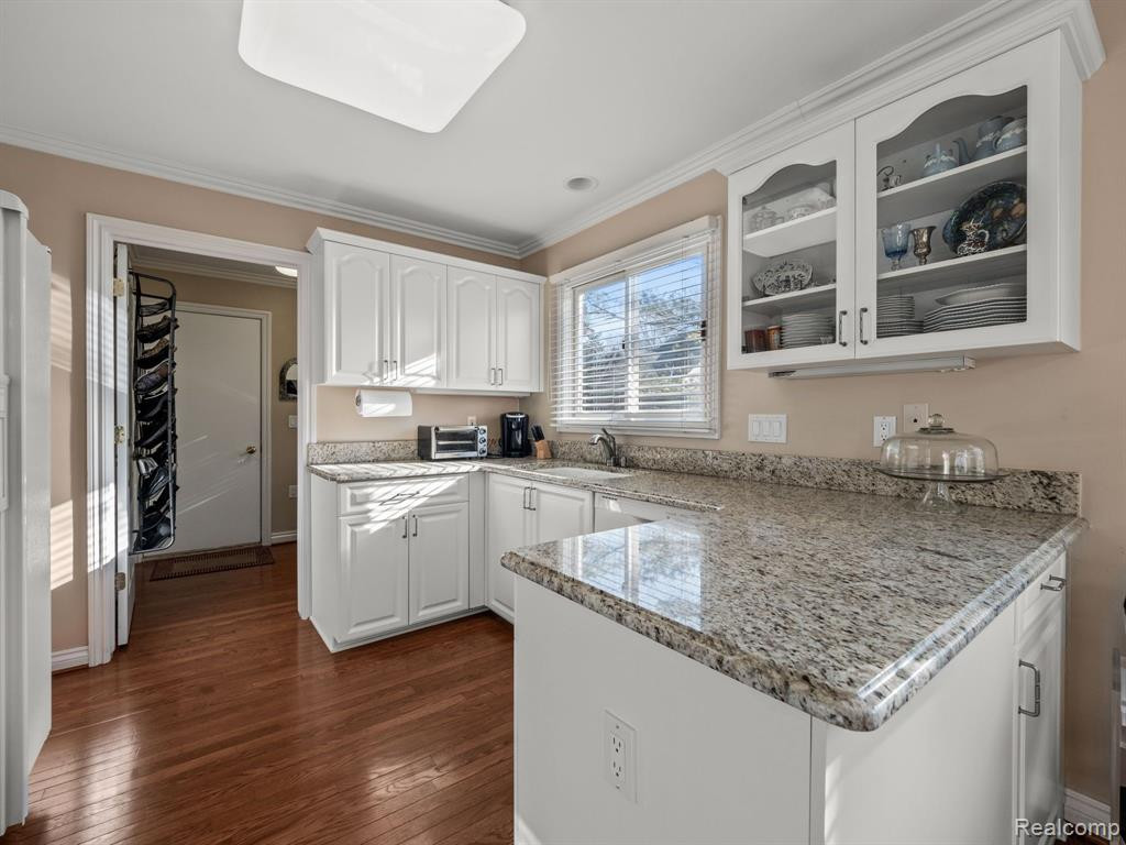 6575 Heron Pointe, West Bloomfield, MI 48323 — Photo 10