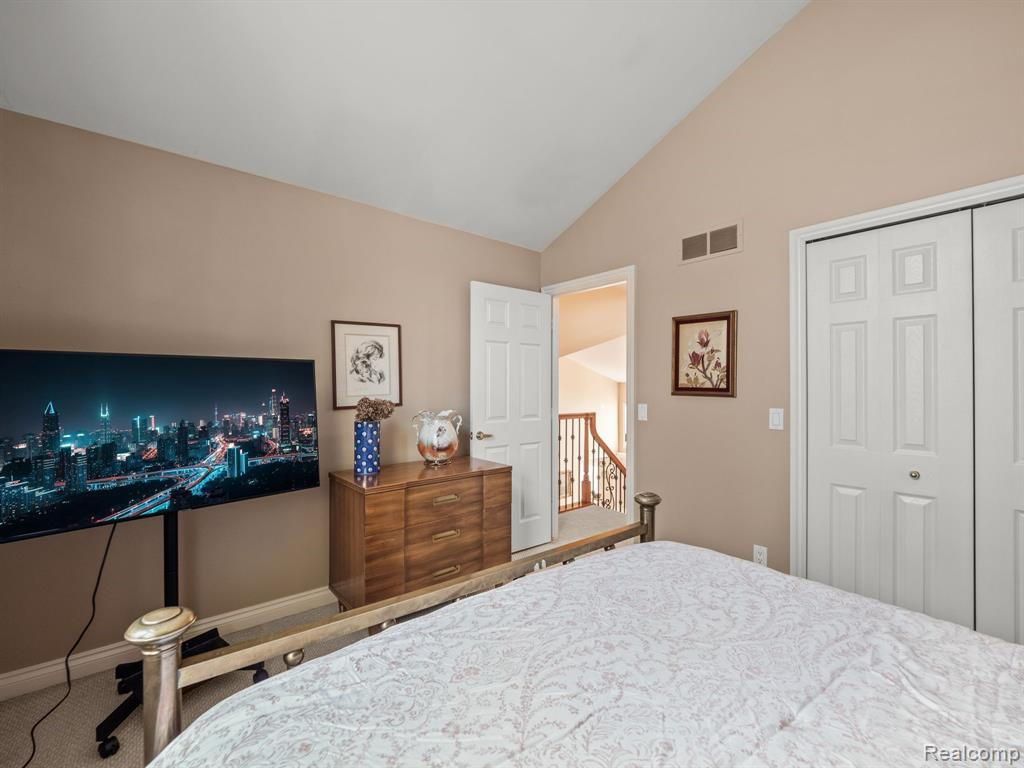 6575 Heron Pointe, West Bloomfield, MI 48323 — Photo 15