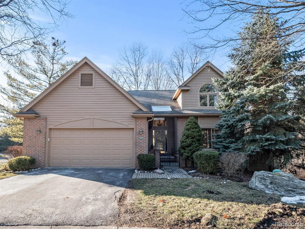 6575 Heron Pointe, West Bloomfield, MI 48323 — Photo 39