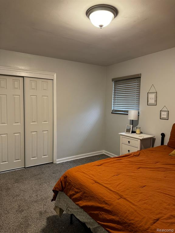 8948 MERRIMAN Road, Livonia, MI 48150 — Photo 18