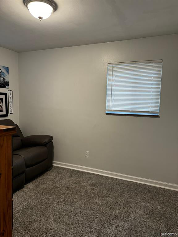 8948 MERRIMAN Road, Livonia, MI 48150 — Photo 22