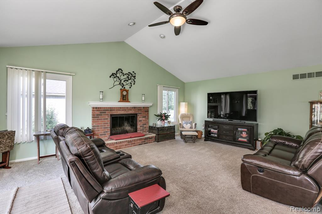 46962 Southgate Drive, Canton, MI 48188 — Photo 16