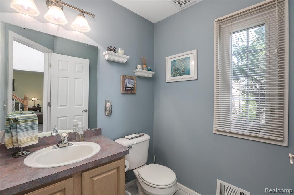 46962 Southgate Drive, Canton, MI 48188 — Photo 19