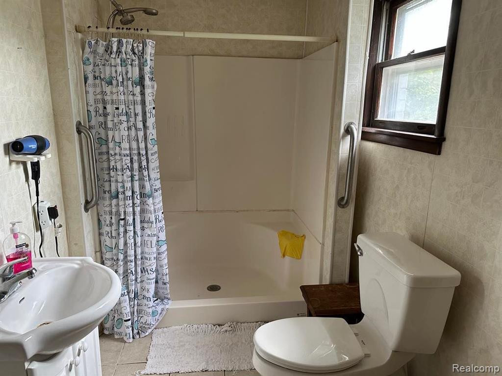 700 E MAIN Street, Sebewaing, MI 48759 — Photo 4