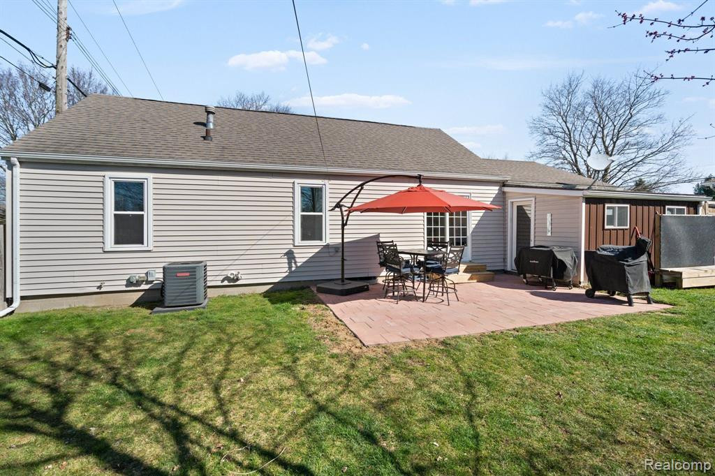 109 PINE Street, Webberville, MI 48892 — Photo 30
