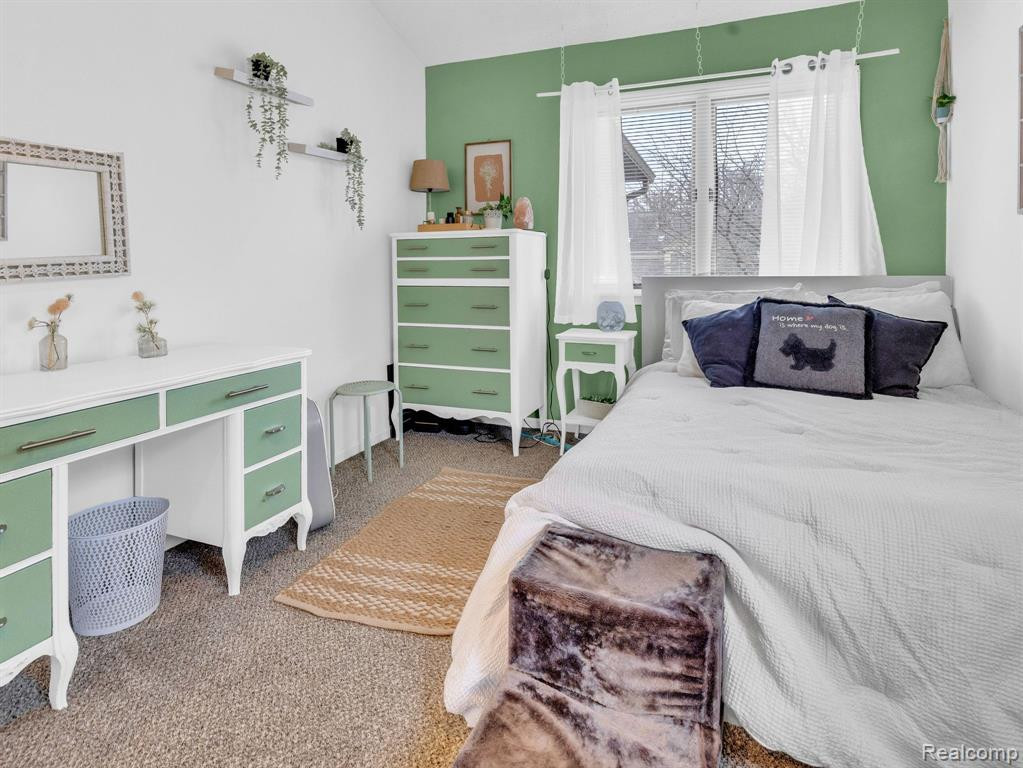 2028 BANCROFT Drive, Ann Arbor, MI 48108 — Photo 19