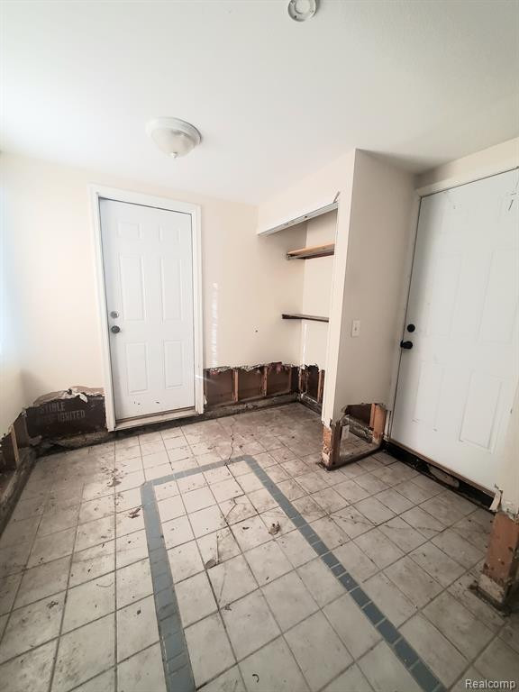 47339 JEFFERSON Avenue, Chesterfield, MI 48047 — Photo 10