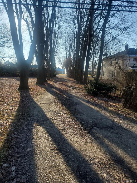 47339 JEFFERSON Avenue, Chesterfield, MI 48047 — Photo 15