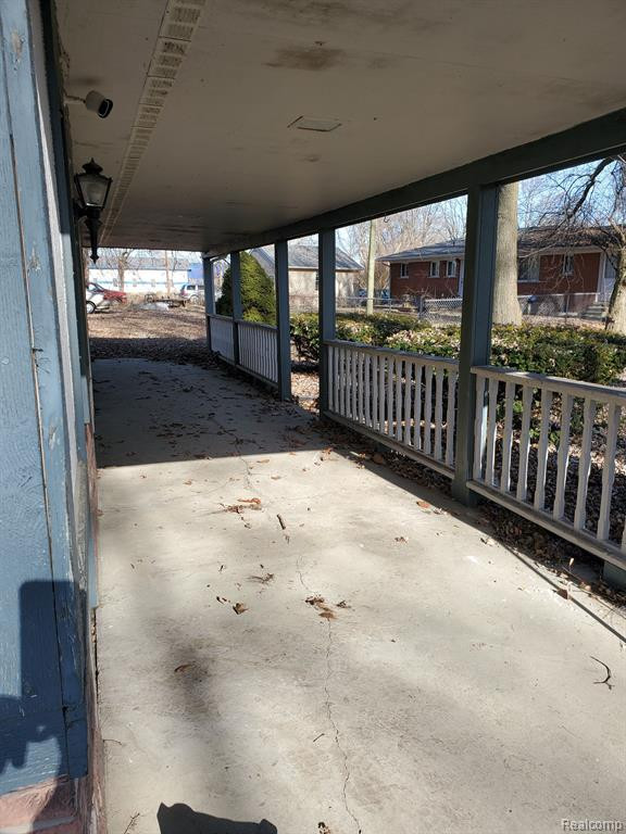 47339 JEFFERSON Avenue, Chesterfield, MI 48047 — Photo 24