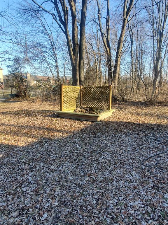 47339 JEFFERSON Avenue, Chesterfield, MI 48047 — Photo 27