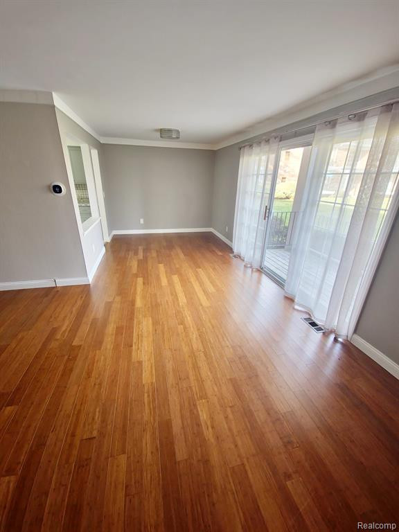 448 FOX HILLS Drive S, 2, Bloomfield Hills, MI 48304 — Photo 5