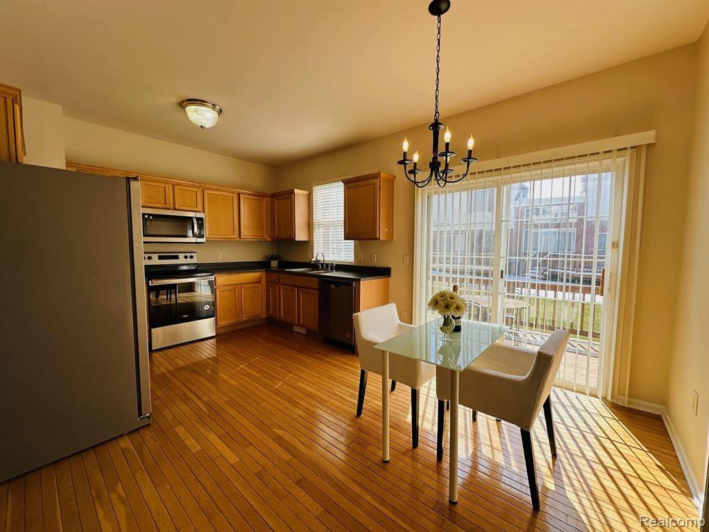 41819 YEATS Drive, Novi, MI 48377 — Photo 5