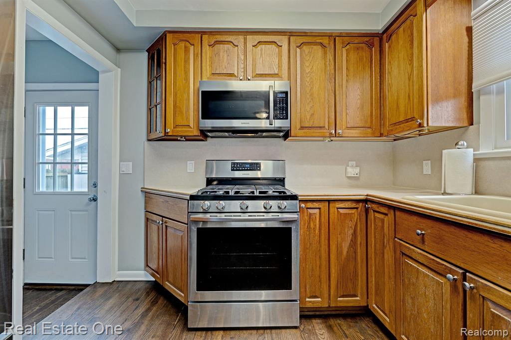 4170 Quillen Avenue, Waterford, MI 48329 — Photo 13